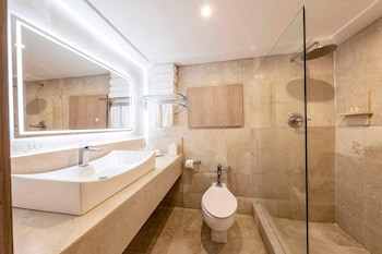 2 Double Beds Premium Room, City View