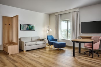 Room, Multiple Beds, Mobility Accessible, Microwave