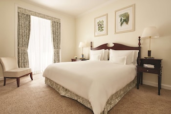 Suite, 1 Bedroom (Avenue View)