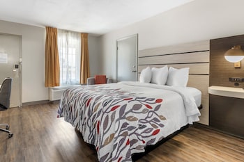 Deluxe Room, 1 King Bed, Accessible, Non Smoking