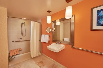 Deluxe Room, 1 King Bed