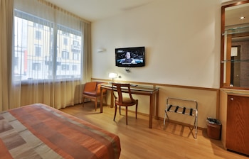 Comfort Room, 1 Queen Bed