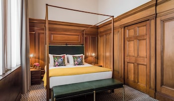Suite, 1 Twin Bed (Heritage)