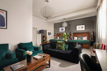 Suite, 2 King Bed