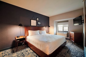 Junior Suite, 1 King Bed