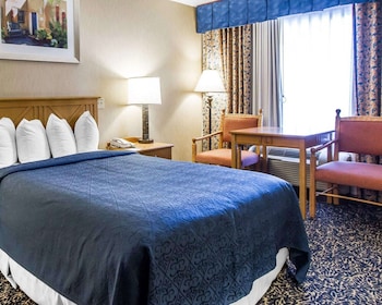 Standard Room, 2 Queen Beds, Non Smoking