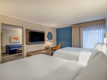 Room, 2 Queen Beds, Accessible (Mobility)