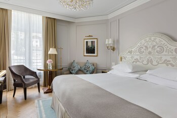 Superior Double Room (village side)