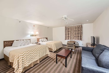 Studio Suite, 2 Queen Beds, Non Smoking