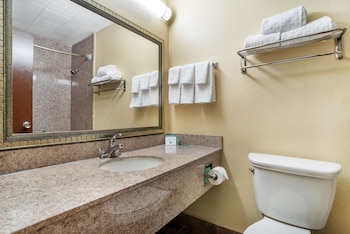 Standard Room, 2 Queen Beds, Non Smoking, Refrigerator & Microwave