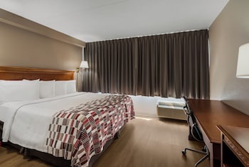 Suite, 1 King Bed, Non Smoking, Jetted Tub