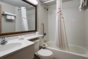 Suite, 1 King Bed, Non Smoking