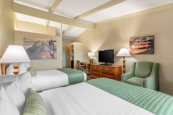 Room, 2 Queen Beds, Non Smoking
