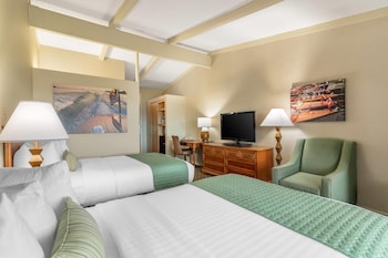 Room, 2 Queen Beds, Non Smoking