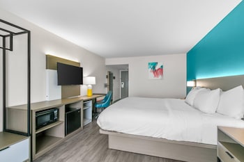 Standard Room, 1 King Bed, Non Smoking