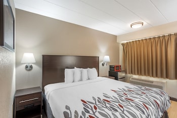 Deluxe Room, 1 King Bed (Smoke Free)