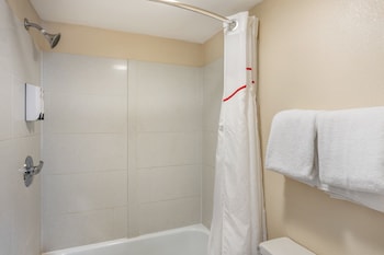 Deluxe Room, 1 King Bed (Smoke Free)