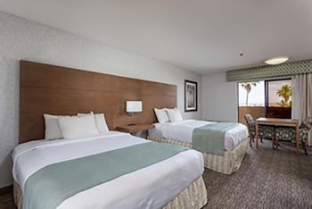 Standard Room, 2 Queen Beds