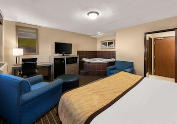 Suite, 1 King Bed, Non Smoking, Jetted Tub