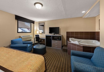 Suite, 1 King Bed, Non Smoking, Jetted Tub