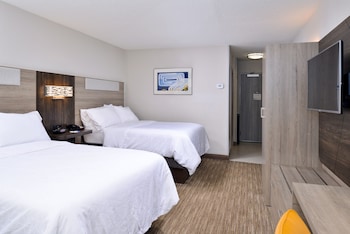 Room, 2 Queen Beds, Non Smoking