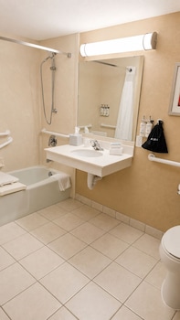 Room, 1 Queen Bed, Mobility Accessible, Non Smoking (Bathtub W/grab Bars)