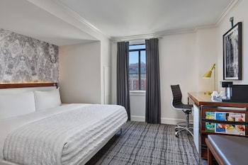 Classic Room, 1 King Bed