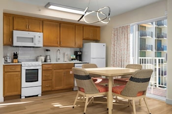 Suite, 1 Bedroom, Kitchenette