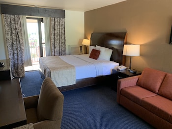 Junior Suite, 1 King Bed, Non Smoking