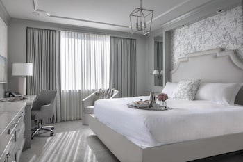 Superior Room, 1 King Bed, Tower