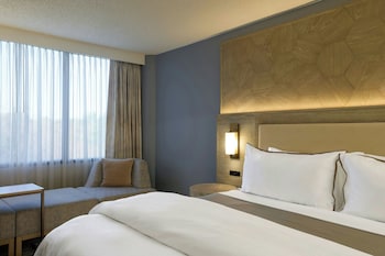 Traditional Room, 1 King Bed