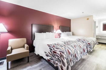 Deluxe Room, 2 Queen Beds, Non Smoking (Refrigerator & Microwave)