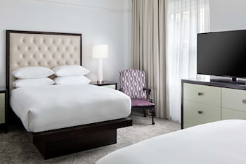 Room, 2 Queen Beds, Non Smoking