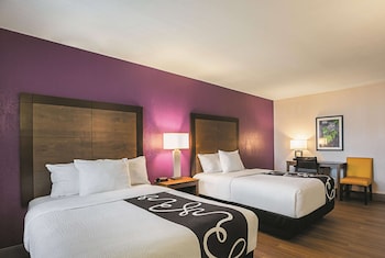 Suite, Multiple Beds, Non Smoking