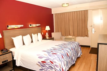 Superior Room, 1 King Bed (Smoke Free)