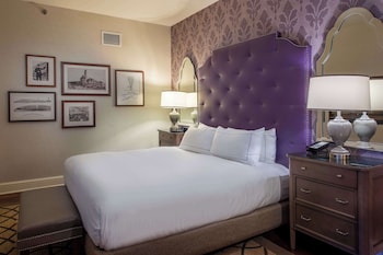 Grand Hall 1 King Conductors Luxury Suite, Club Lounge Access