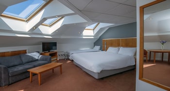 Executive Room, Multiple Beds, Non Smoking
