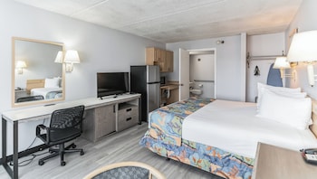 Standard Room, 1 King Bed, Accessible, Kitchenette