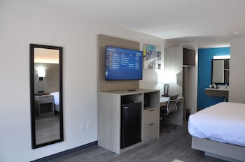 Standard Room, 1 King Bed, Non Smoking