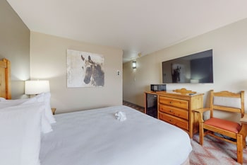 Standard Room, 1 Queen Bed, Non Smoking