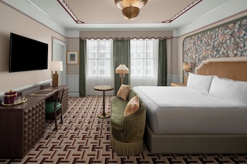 Deluxe Room, 1 King Bed