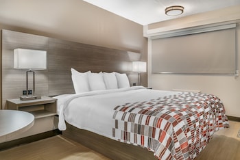 Superior Room, 1 King Bed (Smoke Free)