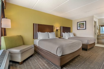 Room, 2 Queen Beds, Non Smoking