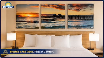 Deluxe Room, 1 King Bed, Non Smoking