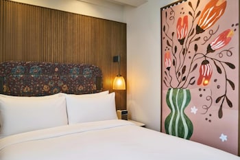 Double Room (Cozy) (Newly Refurbished)