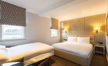 Deluxe Room (Premium)