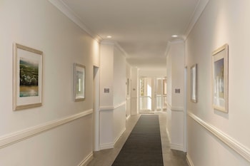 Room, 2 Double Beds, Garden View