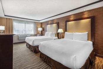 Standard Room, 2 Queen Beds, Non Smoking
