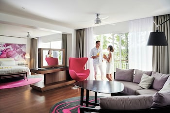 Suite, 1 Bedroom, Balcony, Garden View