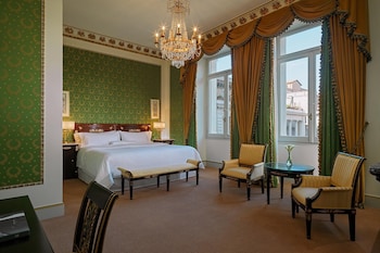 Deluxe Room, 1 King Bed